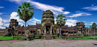 Angkor Wat by day