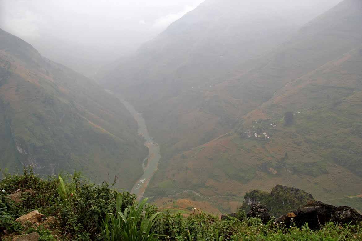 Experience the beauty of Vietnam's highlands in Ha Giang Province