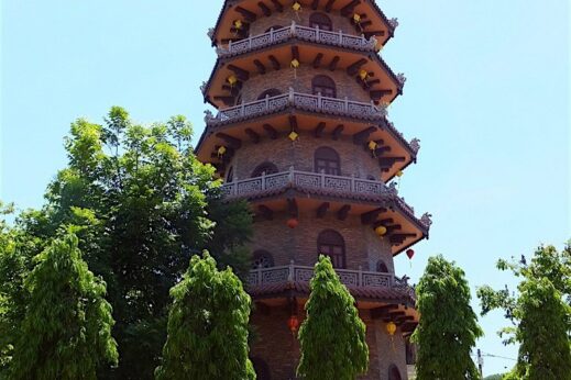 Things to do in Hue - Admire one of the many beautiful pagodas in the city 
