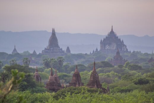 Visit Bagan during 10 days in Burma (Myanmar)
