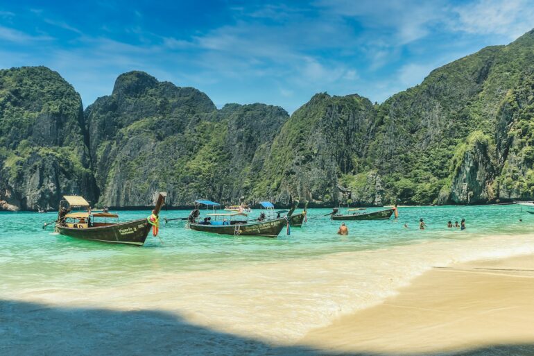 reasons to visit southern Thailand