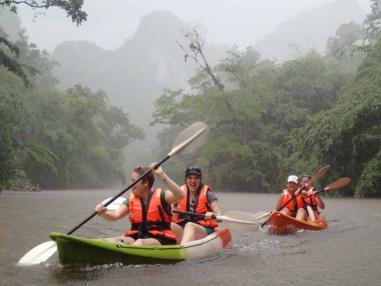 EXPERIENCE Borneo - Kuching - Rainforest Kayaking - Exo Travel.jpg Rainforest kayaking in Kuching