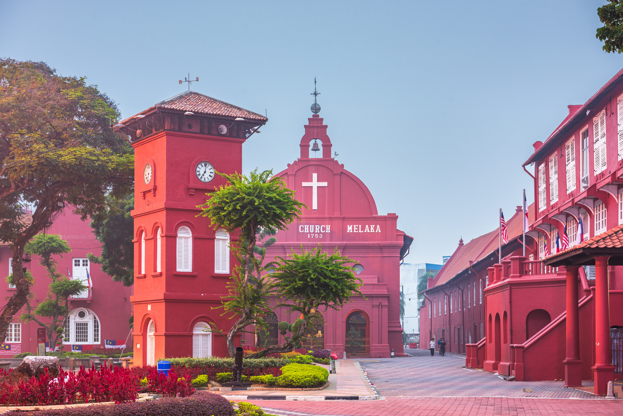 Malacca_iStock-1227193133©Sean Pavone .jpg Red buildings of Malacca