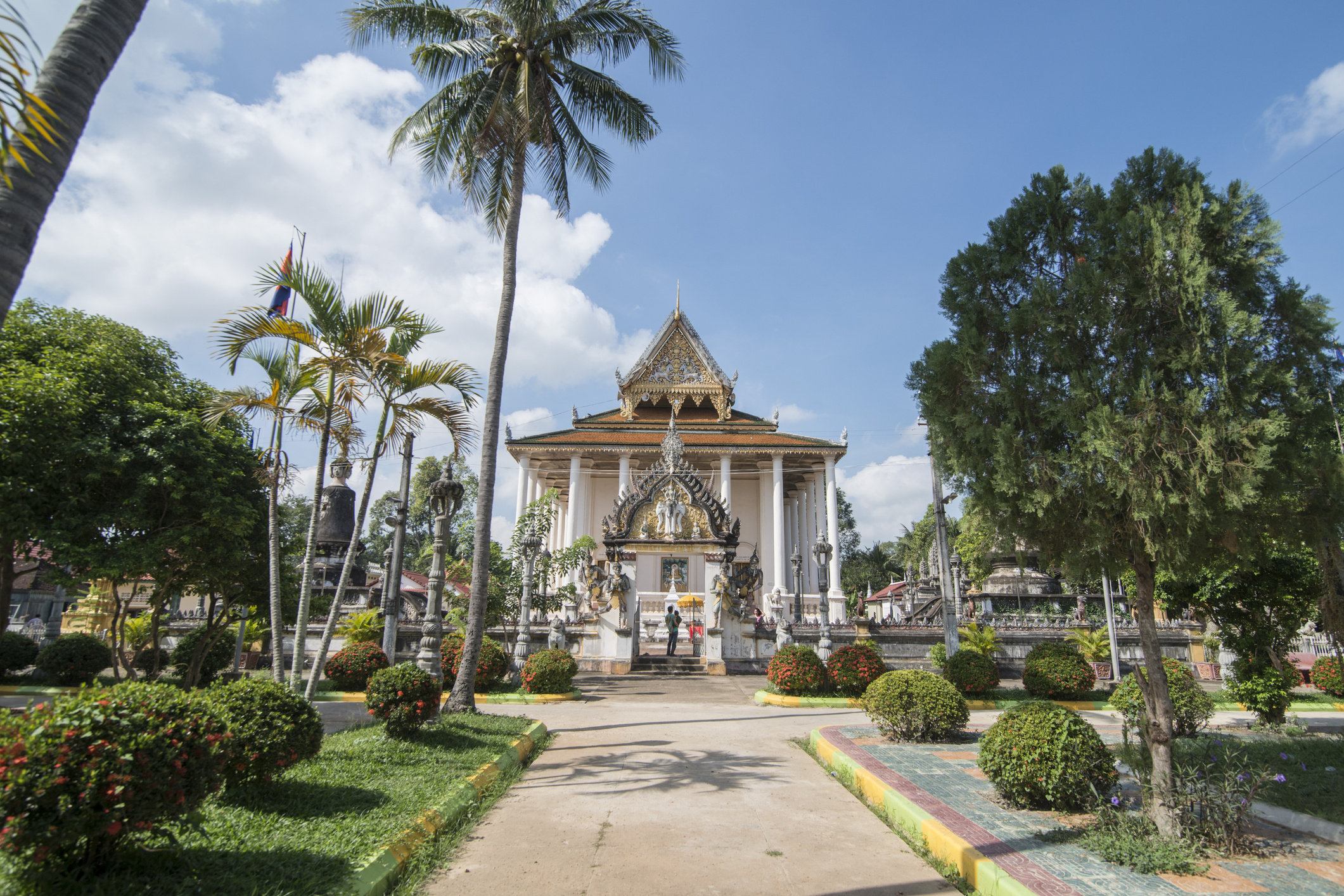 PLACE PAGE_battambang_iStock-1173336758_©urf.jpg Temple in Battambang