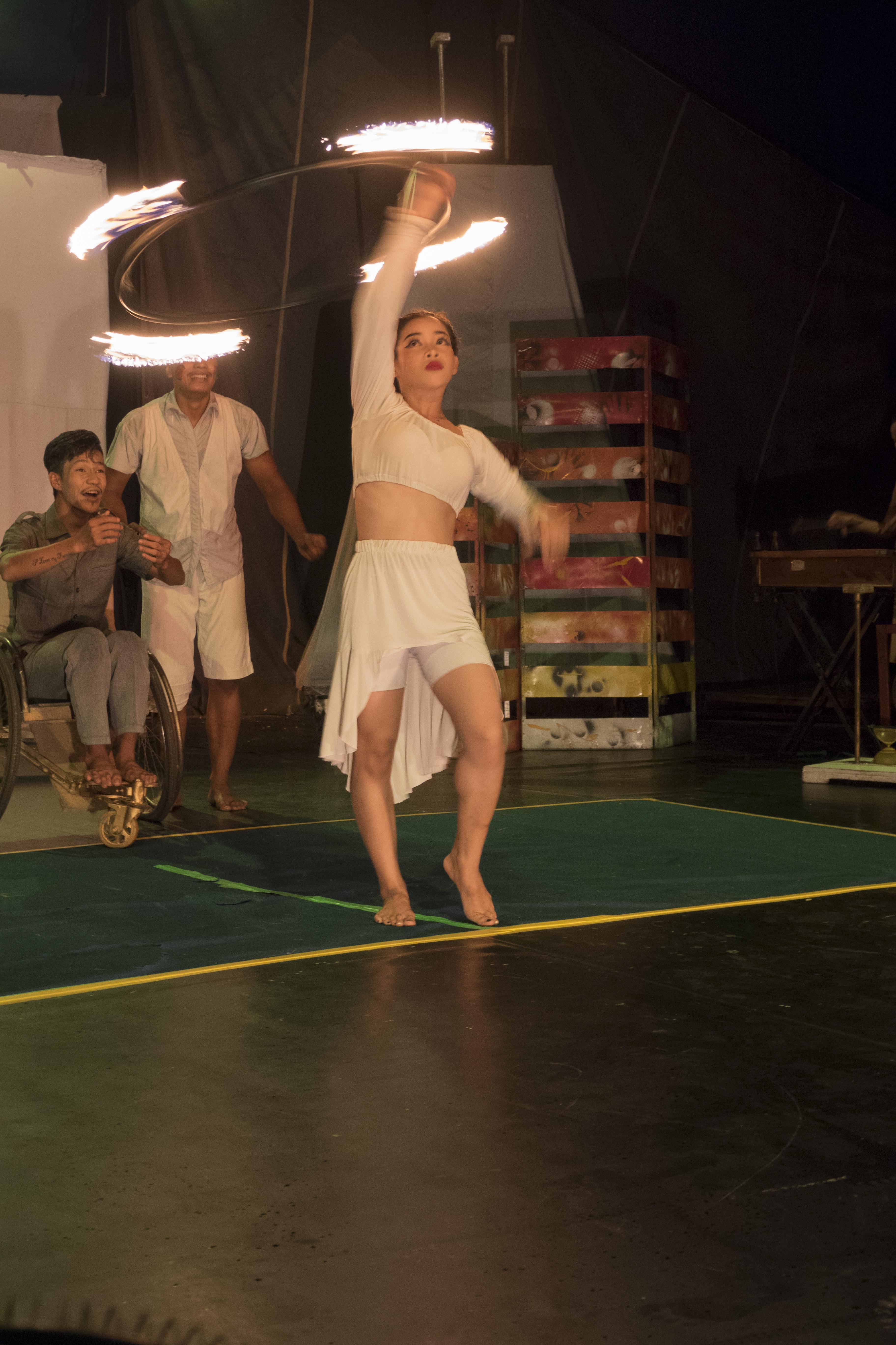 SiemReap_PhareCircus (wecompress.com).jpg Phare circus performer
