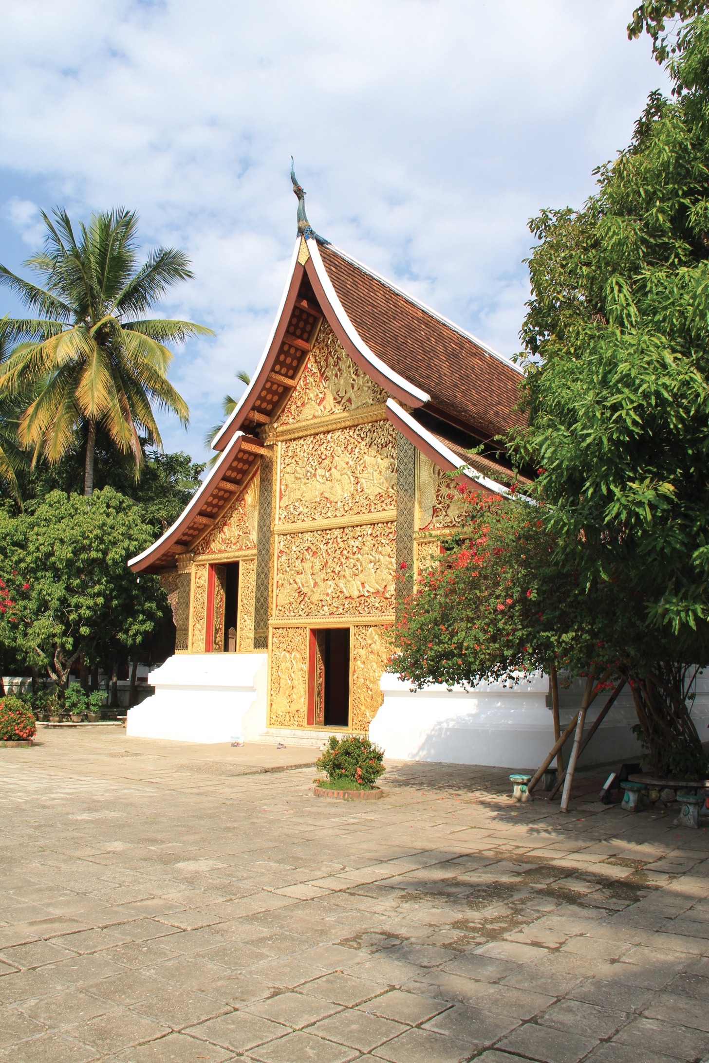 LuangPrabang_Liam-M-Koehler-ITG_resize.jpg Temple in Luang Prabang - Liam Koehler