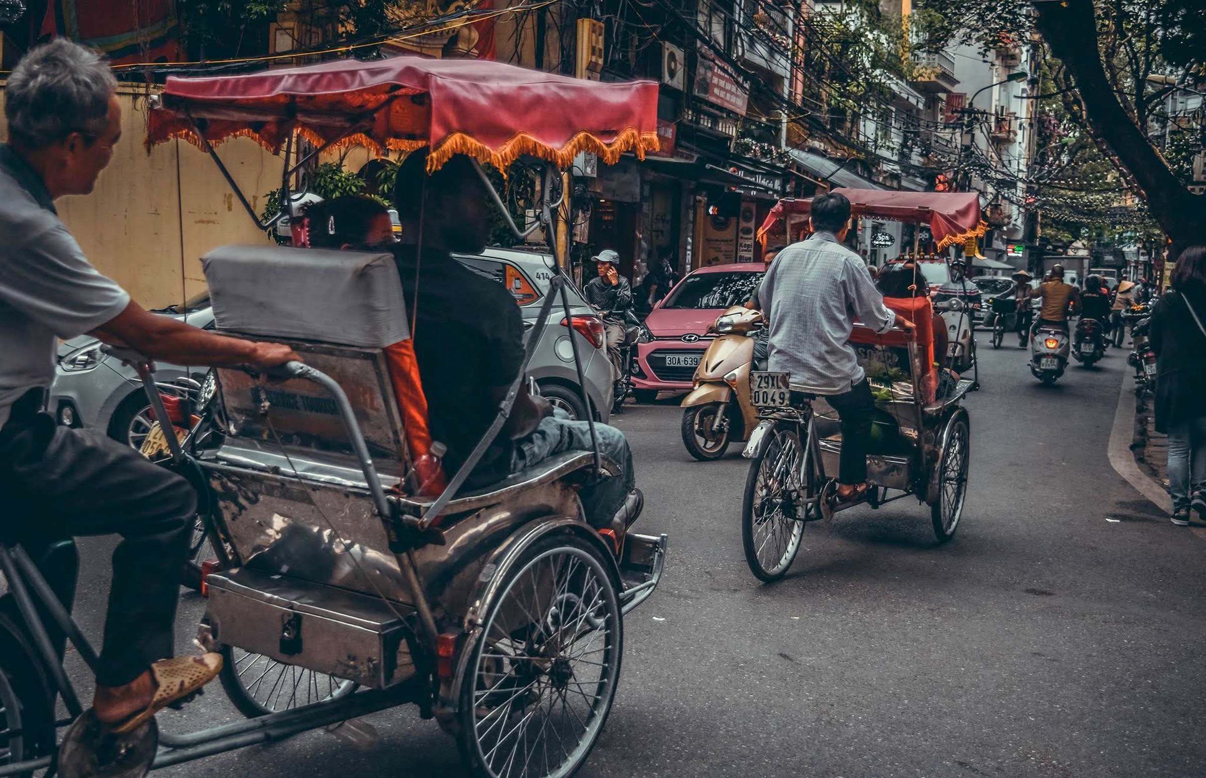 HCMC Cyclo.jpg Riding a cyclo in Ho Chi Minh City