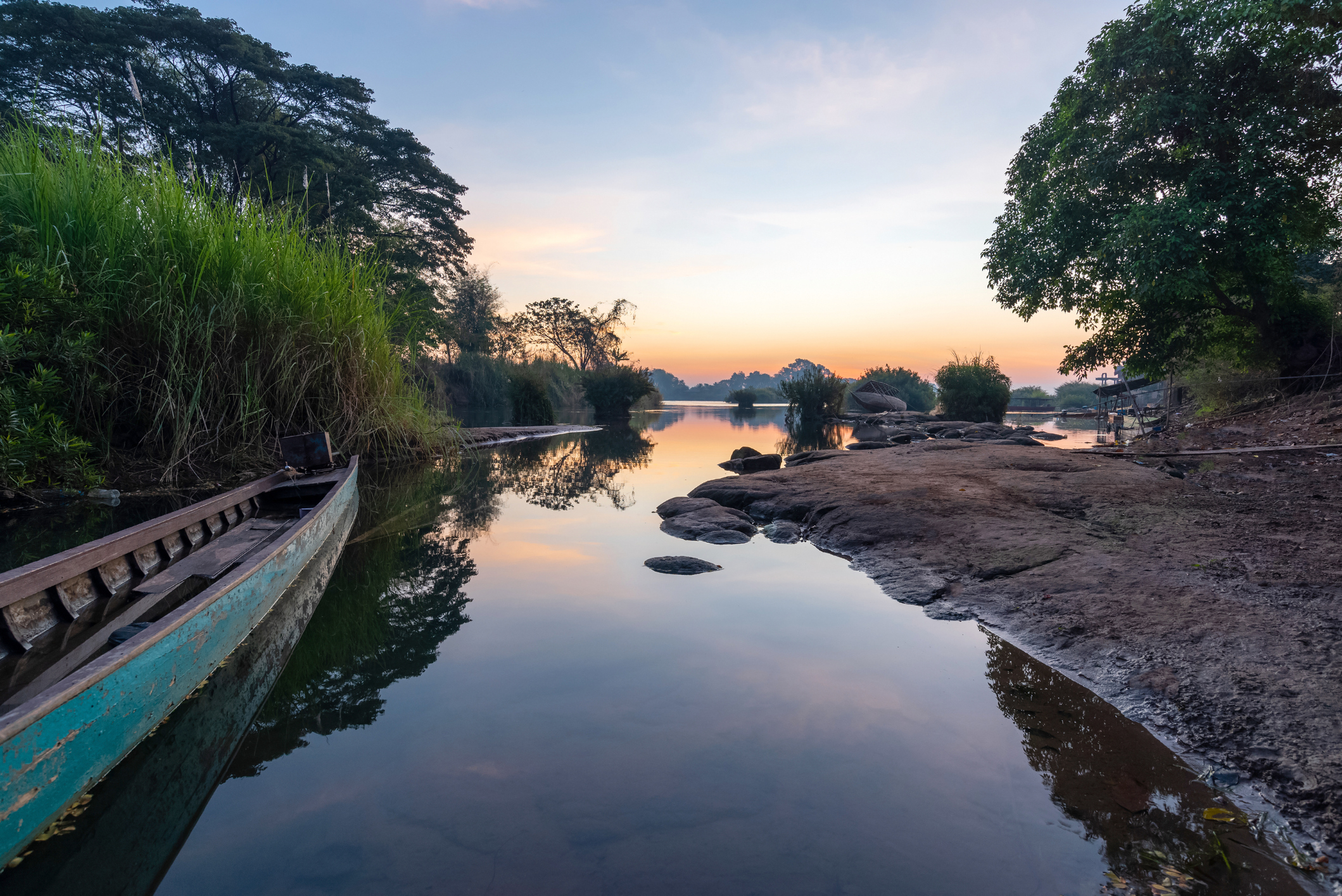 Siphondon island_iStock-1226529435_Mattanin.jpg Siphondon Island