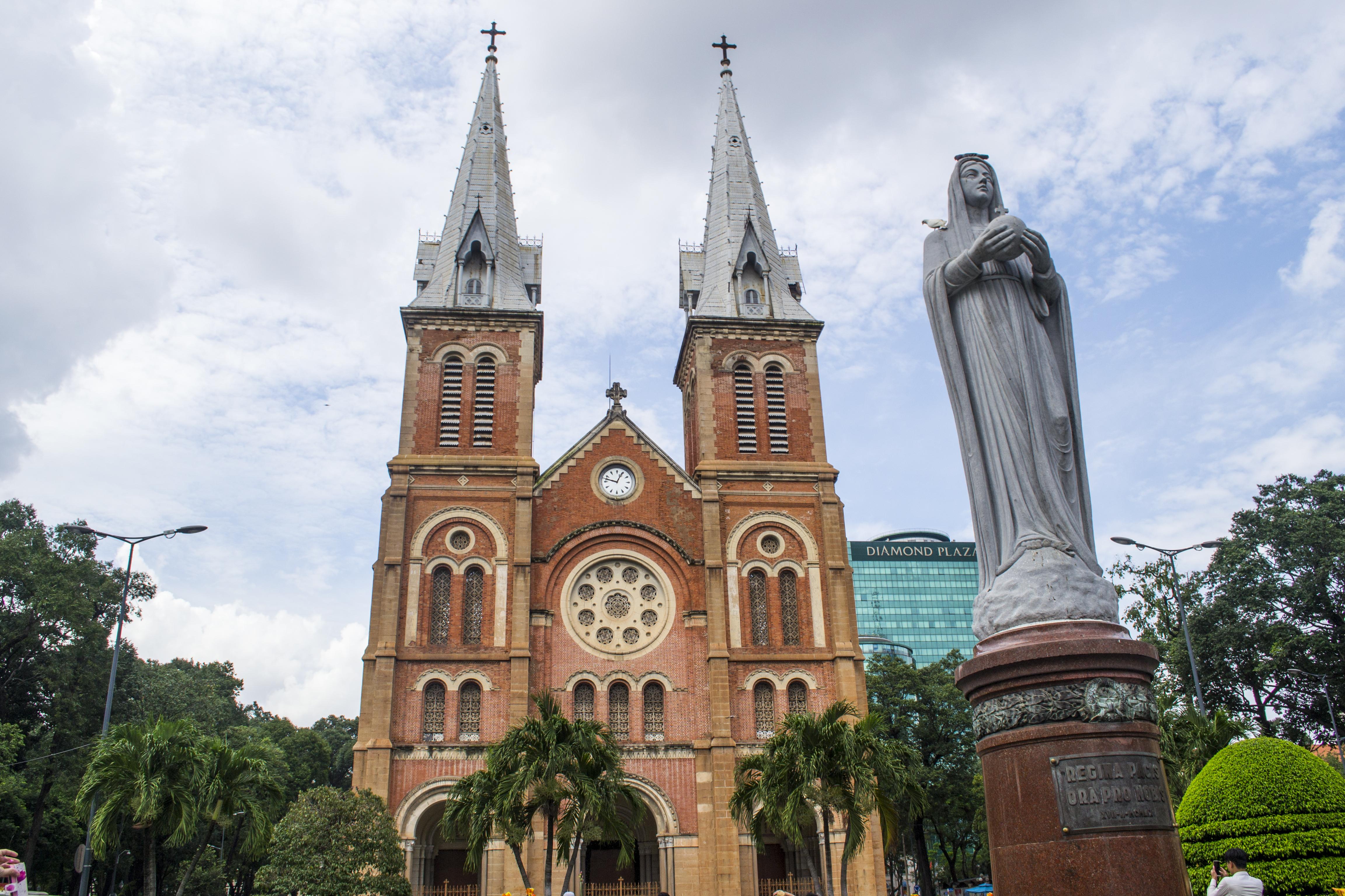 Vietnam - Ho Chi Minh - Church - small.jpg Ho Chi Minh City church - Shutterstock