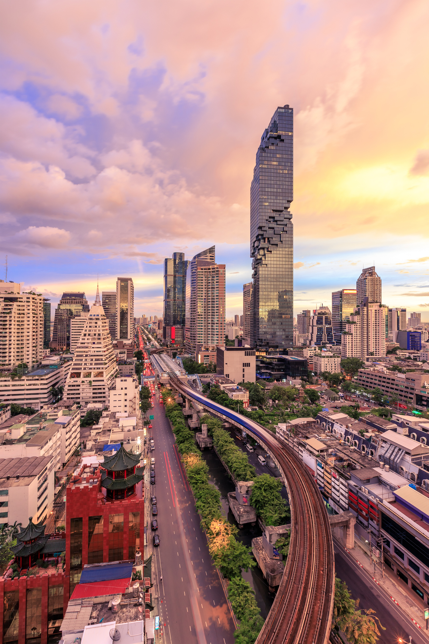 Bangkok Skytrain_iStock-1030333940_Casper1774Studio.jpg Bangkok Skytrain