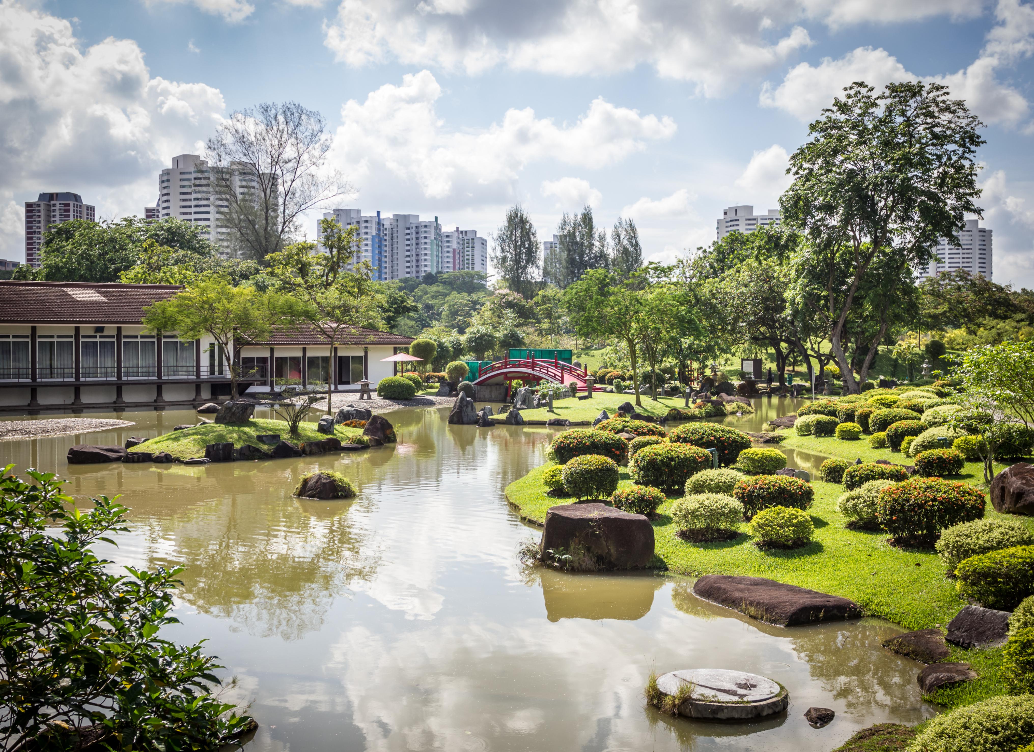 Ornamental-lake-Chinese-Japanese-Gardens-Singapore.jpg Red bridge over ornamental lake in Chinese and Japanese Gardens in Singapore