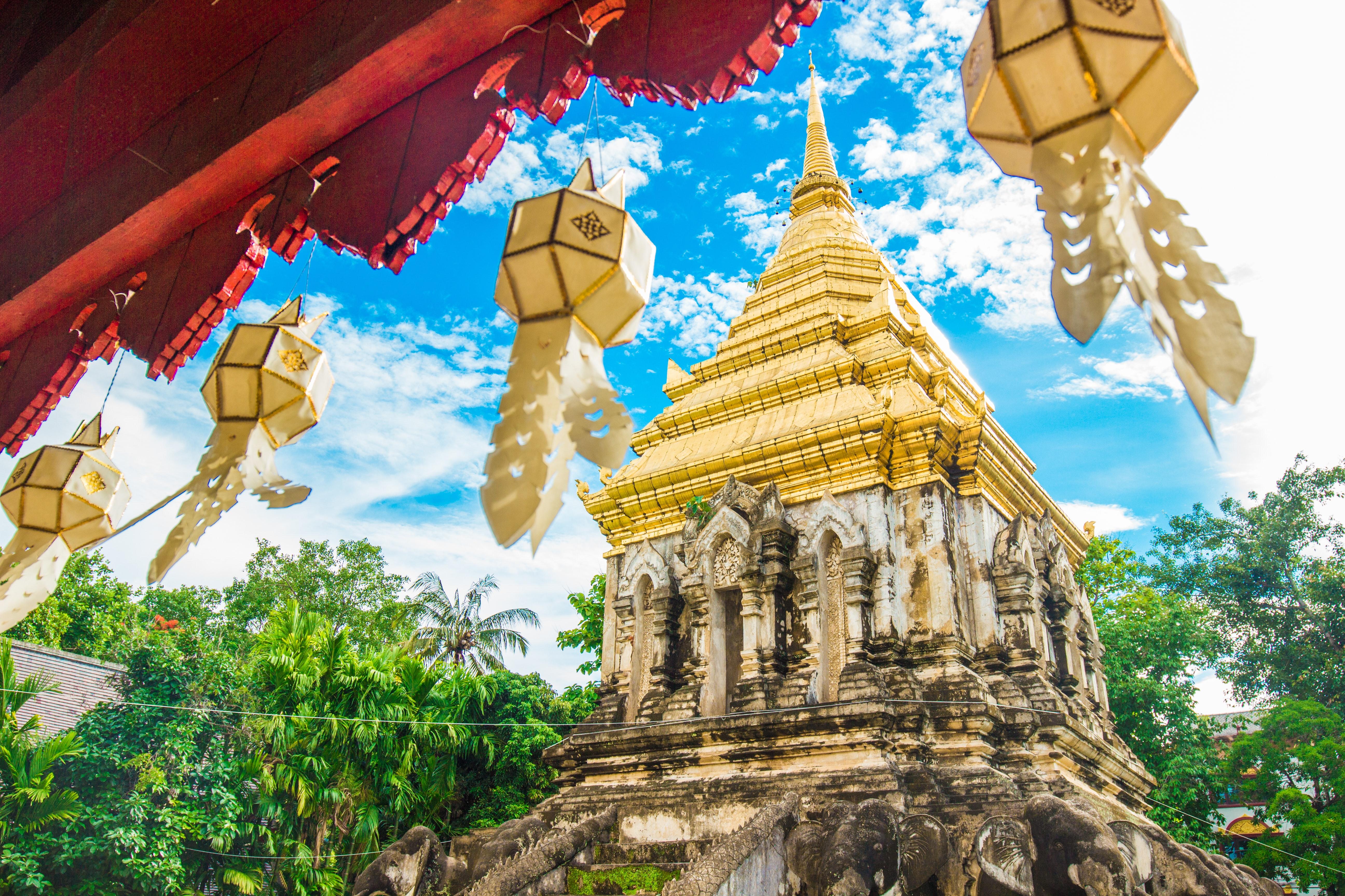 CTTHERO-cheese-yang-6D05B660ydE-unsplash.jpg Lanterns in front of temple