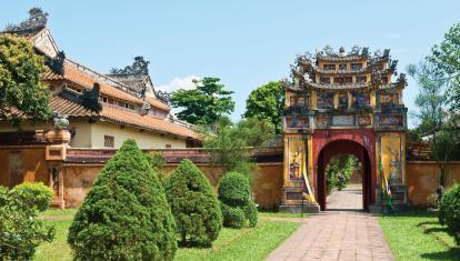 Hue imperial gateway
