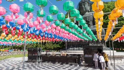 Seoraksan National Park lanterns