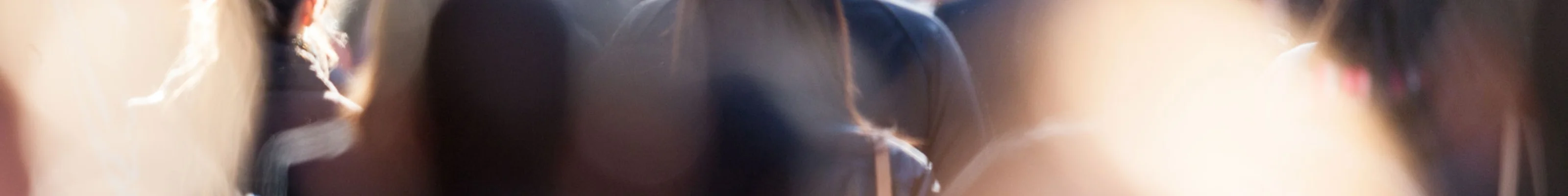 Blurred picture of a crowd of people