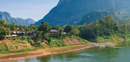 Early sunset over the riverbank in Nong Khiaw, Laos