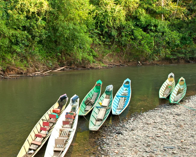 Boats on river in Batang Ai 