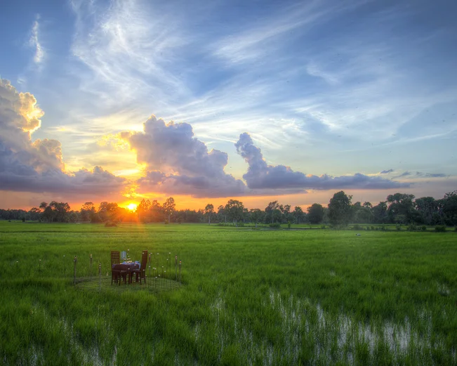 Outdoor dining in Siem Reap - Ethan Crowley