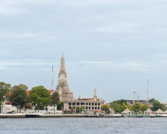 Bangkok temples from the water