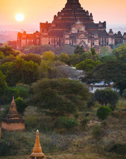 Sunset over plains of Bagan