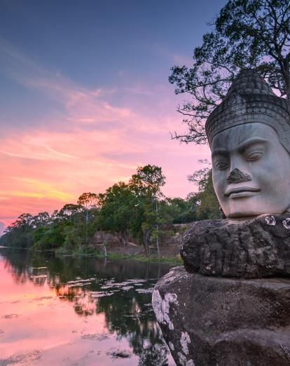 Angkor Thom sunset cruise - Shutterstock