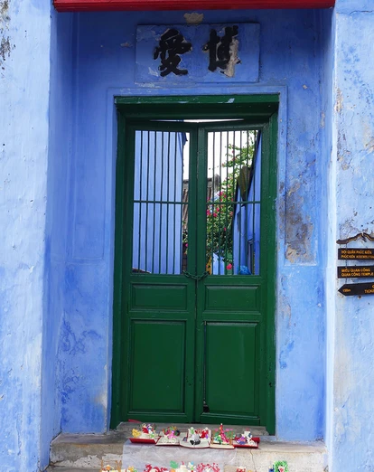 Doorway in Hoi An 