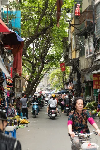 Streets of Hanoi - David Emrich