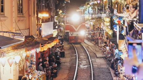 Vietnam train