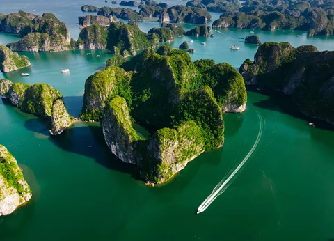 Lan-Ha-Bay