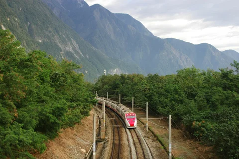 Hualien train