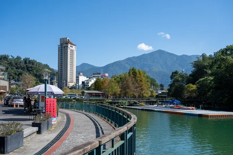 Sun Moon Lake View