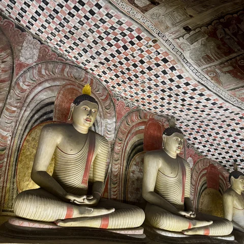 Dambulla Cave Temple