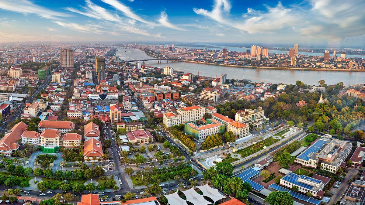 Explore Phnom Penh 2024/2025 - Cambodia | InsideAsia Tours