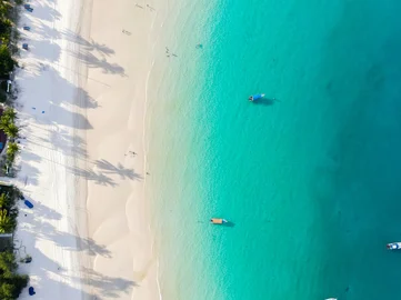 Aerial shot of the coast of Redang Island in Malaysia during the best time to visit