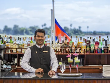 RV Mekong Pandaw Bar