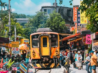 Shifen Train