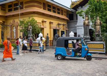 Colombo_by_tuktuk