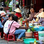 Eating Vietnamese street food