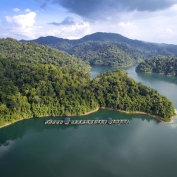 Camp Cheow on Larn Lake at Khao Sok National Park - © ELEPHANT HILLS