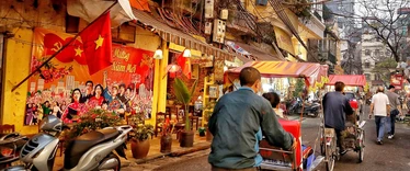 Daily life on the streets of Hanoi