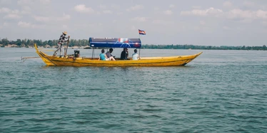 Irrawaddy dolphin spotting in Kratie