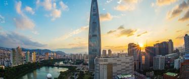 Panoramic view of Seoul skyline at sunset