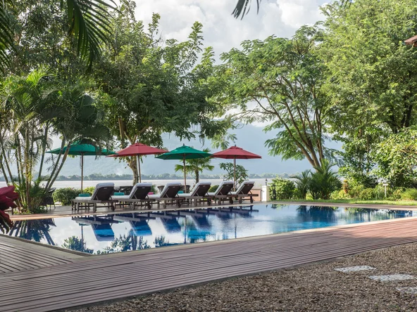 La Folie Lodge Pool & view