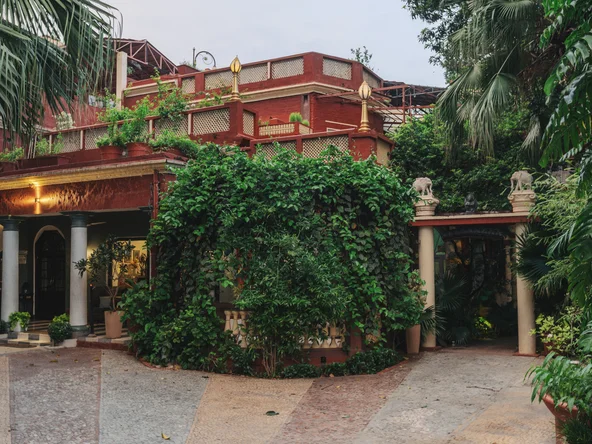 Ranjit Svaasa Exterior