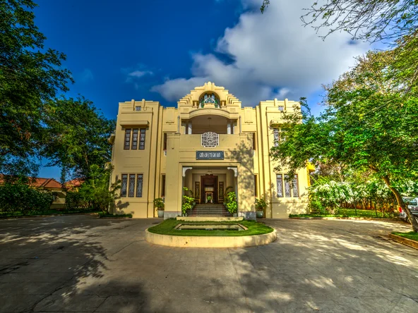 Visalam Exterior
