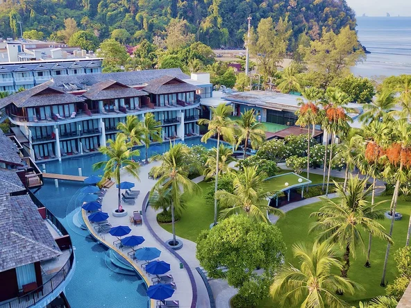 Holiday Ao Nang Overview