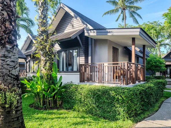 NH Collection Samui Peace Resort Building