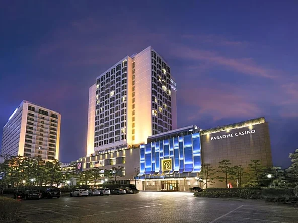 Paradise Hotel Busan Building