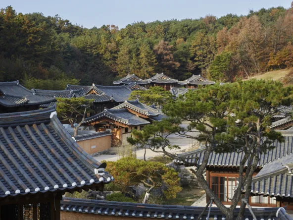 Rakkojae Hahoe Hanok - Giwa Main Complex