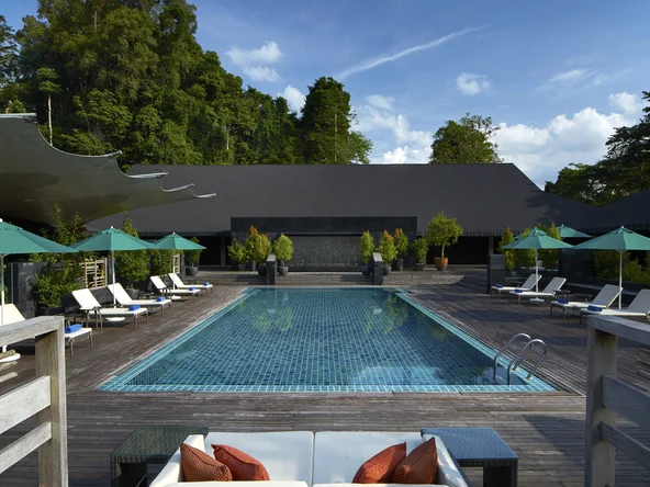 Swimming Pool Mulu Marriott Resort & Spa